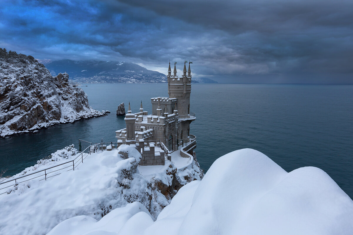 Отдых в Крымских горах зимой